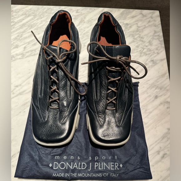 DONALD PLINER blue leather shoes, men’s size 10 - Picture 1 of 6